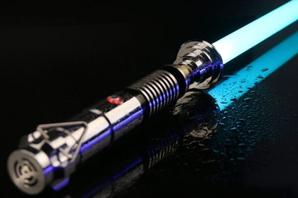 Luke V1 - Image 3